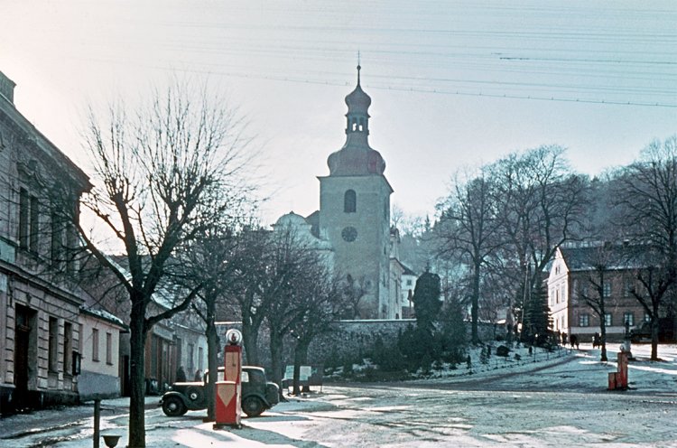 Horní strana zbirožského náměstí, 1961