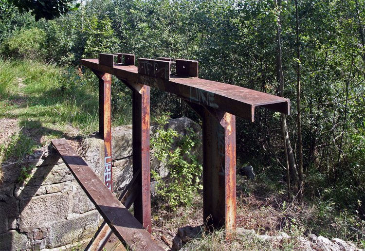 Bezpečnostní přeliv (původně zřejmě hrazený)