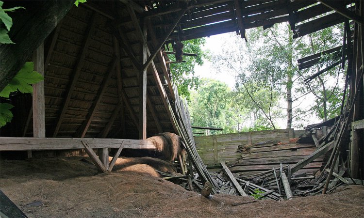 Stodola u Teslín