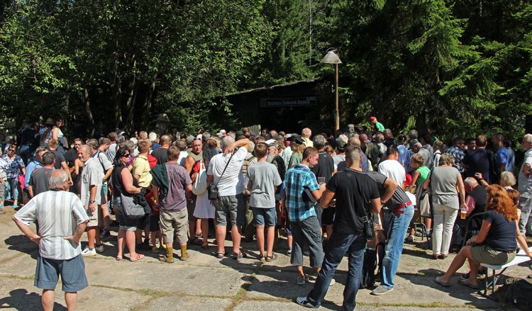 Objekt Javor 51 - otevření Atom muzea