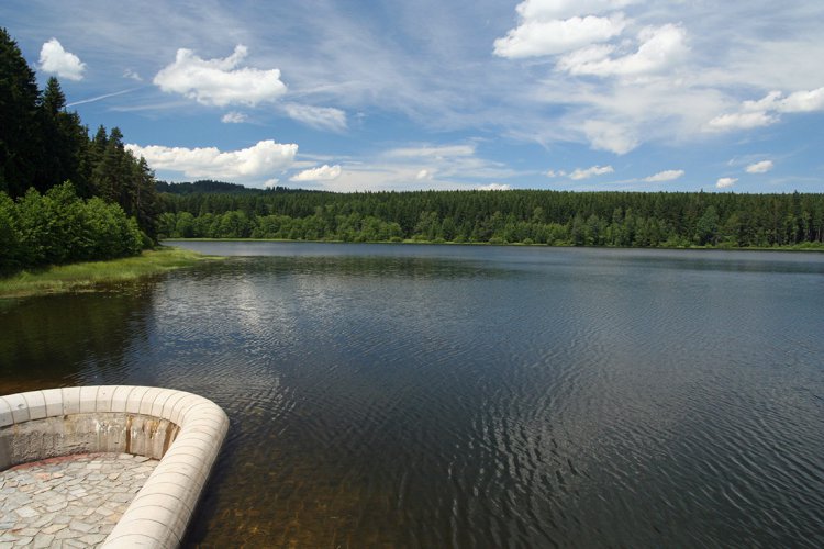 Lázská nádrž