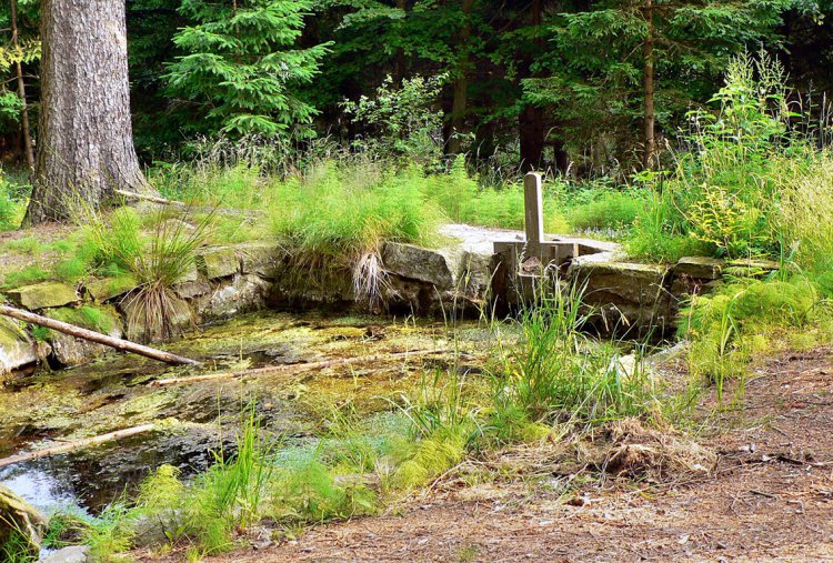 Studánka pod Kloboučkem